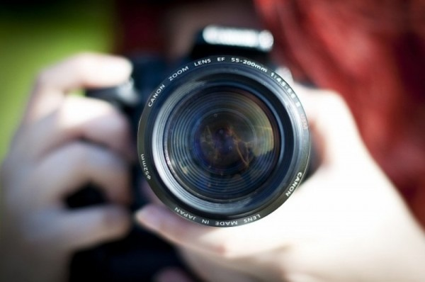 Mostra Fotografica: Le Mani che Curano. Racconto per immagini degli Infermieri di Neonatologia